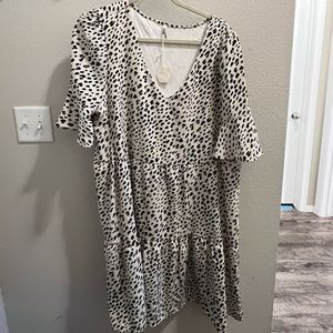 White & black speckled dress